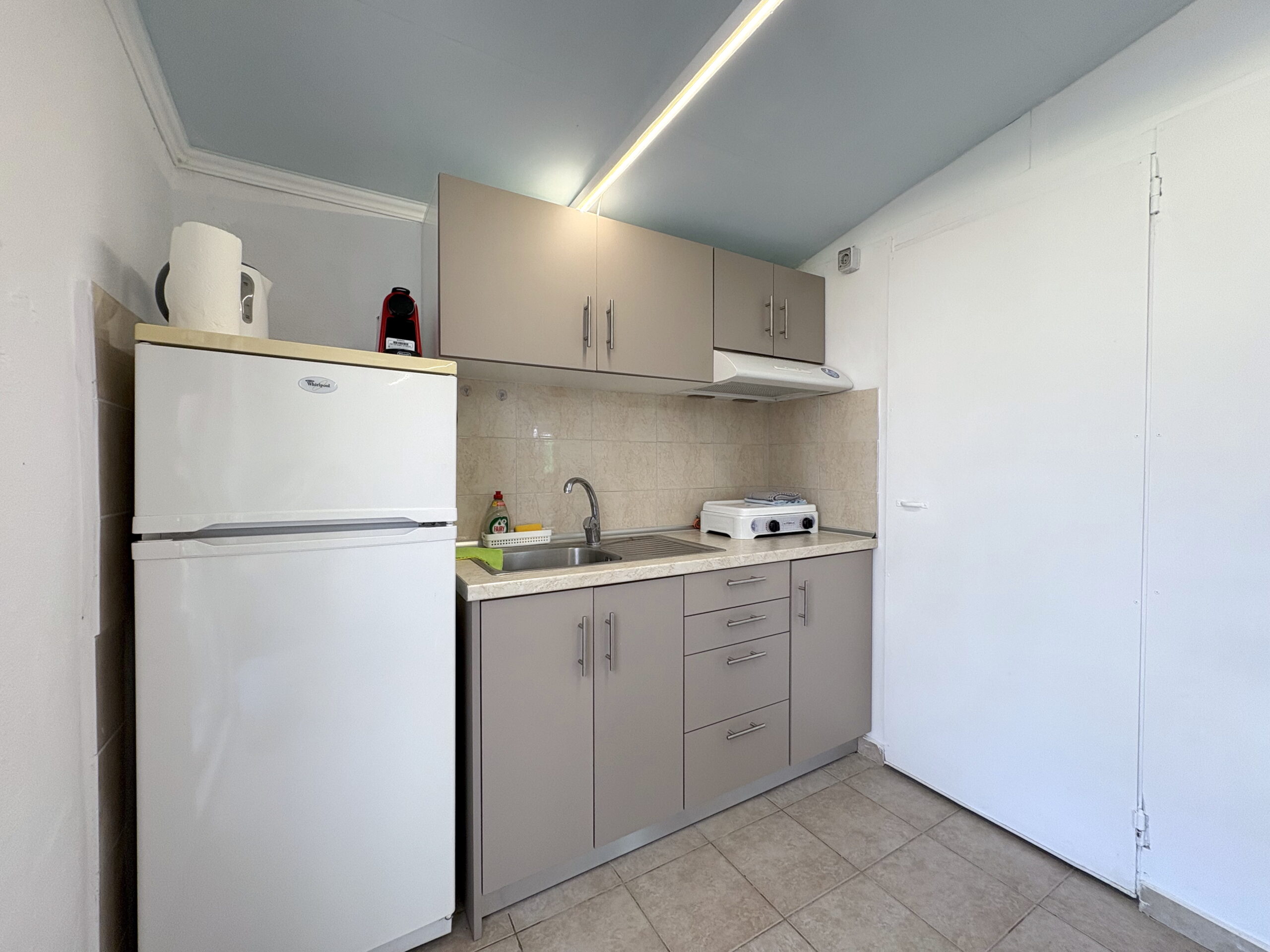 Pantelis 7 Argo Rentals - Golden Fleece Bungalow - Kitchen