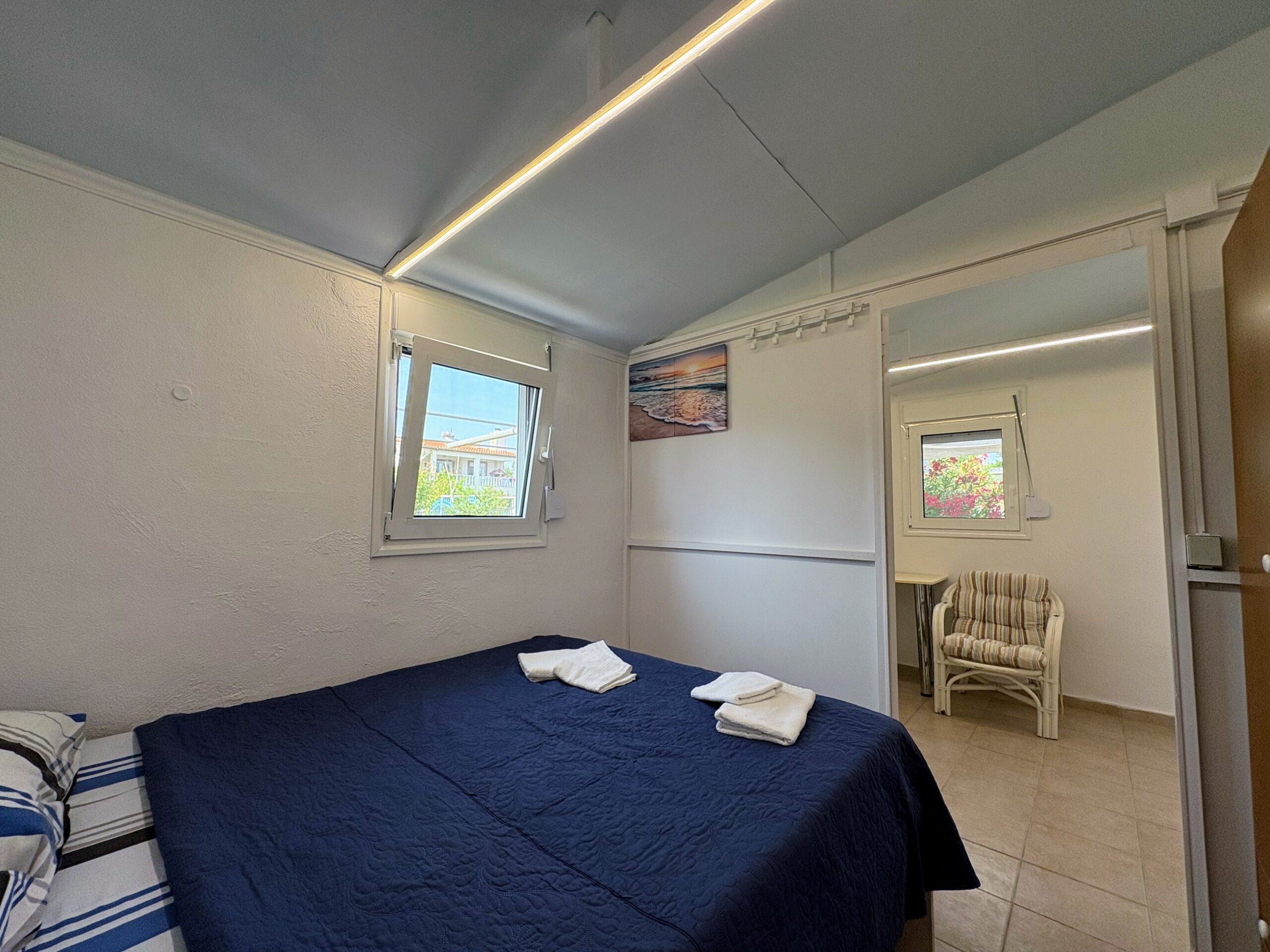 Pantelis 5 Argo Rentals - Golden Fleece Bungalow - Master Bedroom - Double Bed & Living room