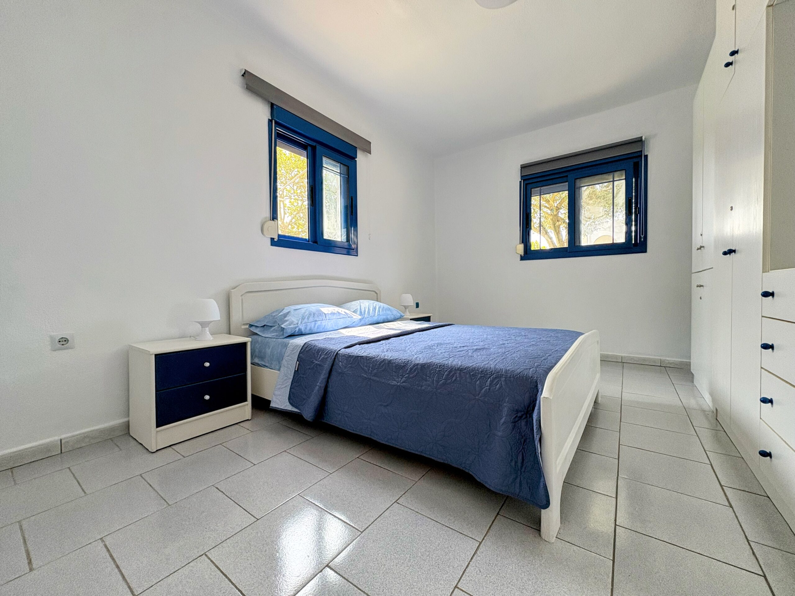 Argo Beachfront Apartment 3 Argo Rentals - Argo Apartment - Master Bedroom - Double bed & Wardrobe