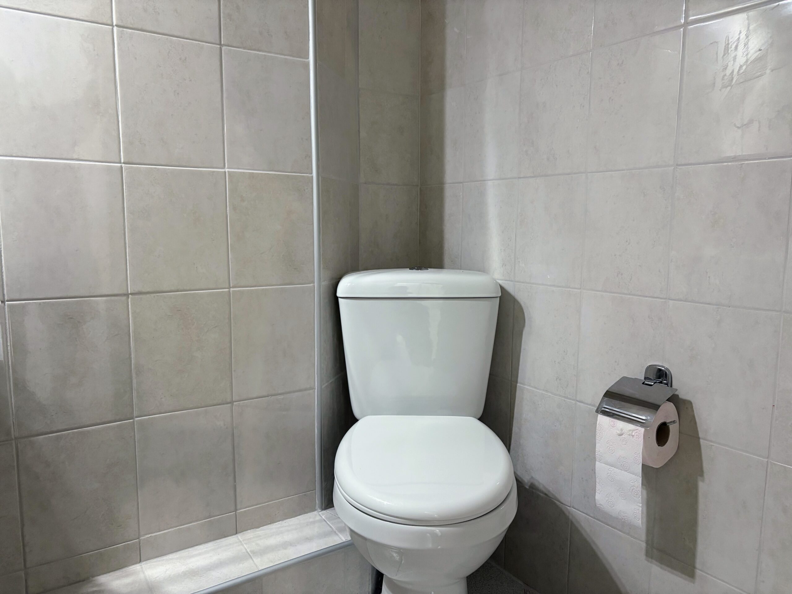 Themis Beachfront Apartment 2 Argo Rentals - Themis Apartment - WC 2