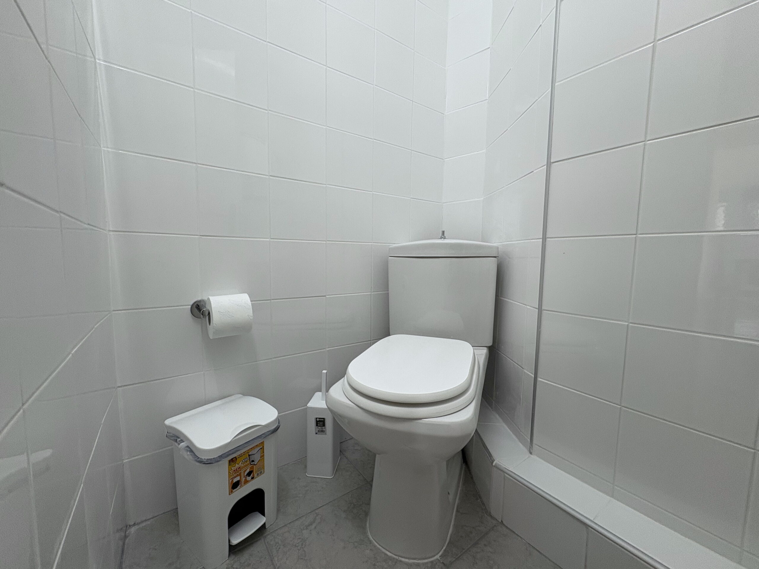 Argo Beachfront Apartment 8 Argo Rentals - Argo Apartment - WC 2