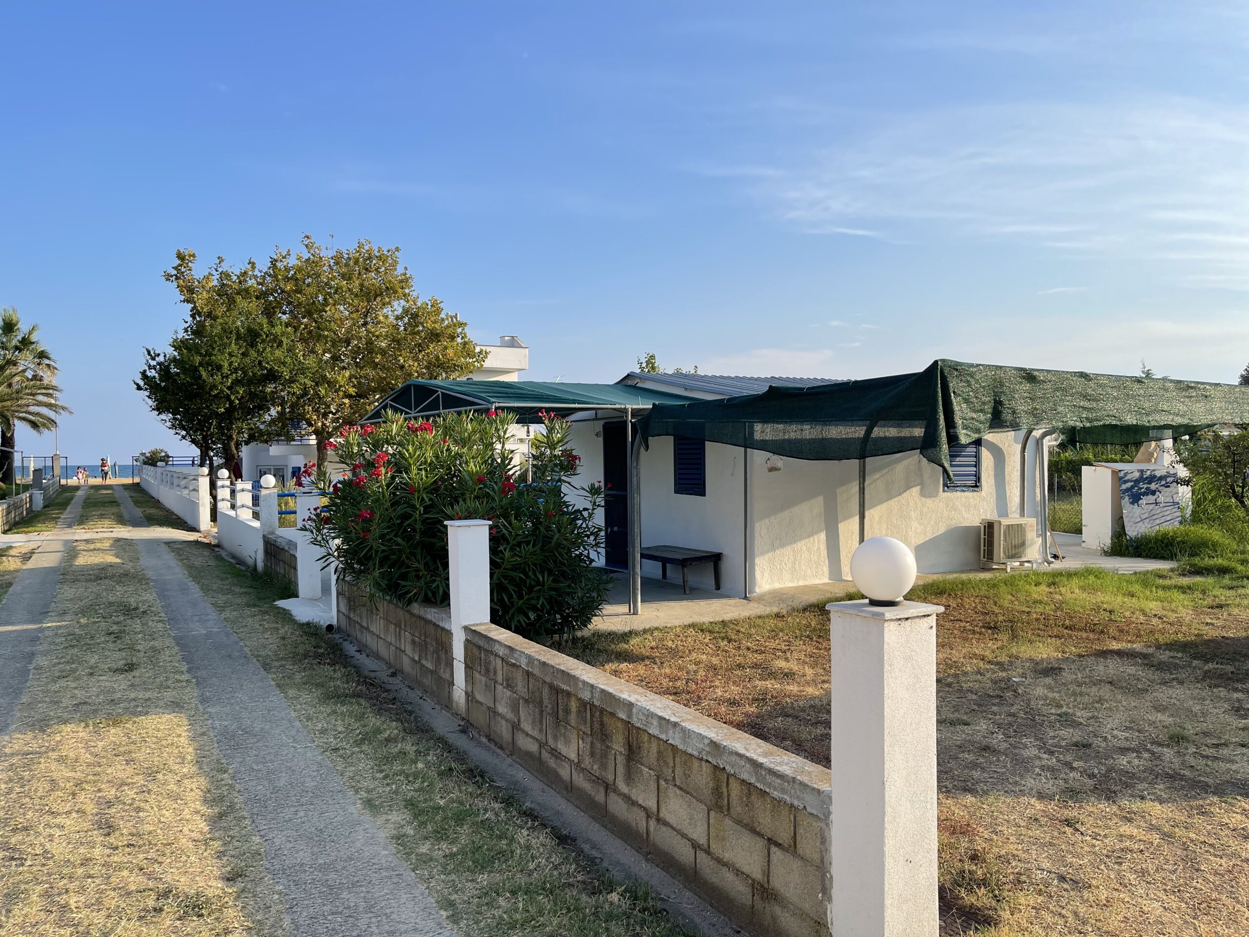 Pantelis 1 Argo Rentals - Golden Fleece Bungalow - Parking