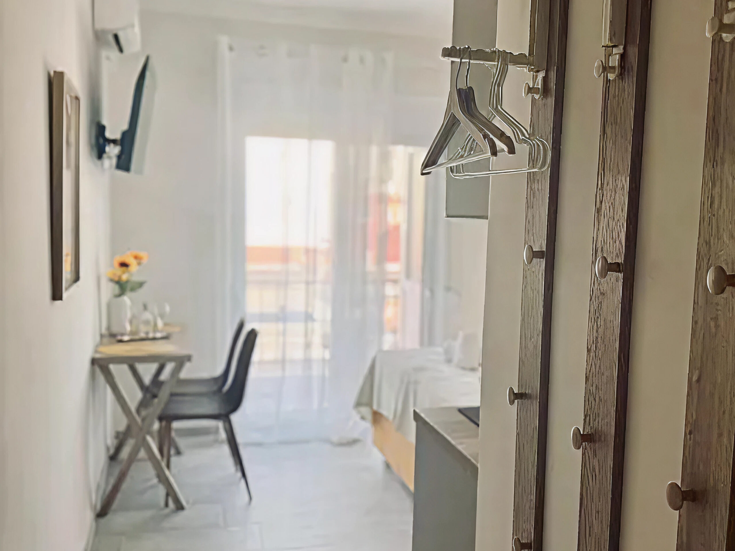 All Season - Summer Studio 2 Argo Rentals - All Season - Summer - Coat racks