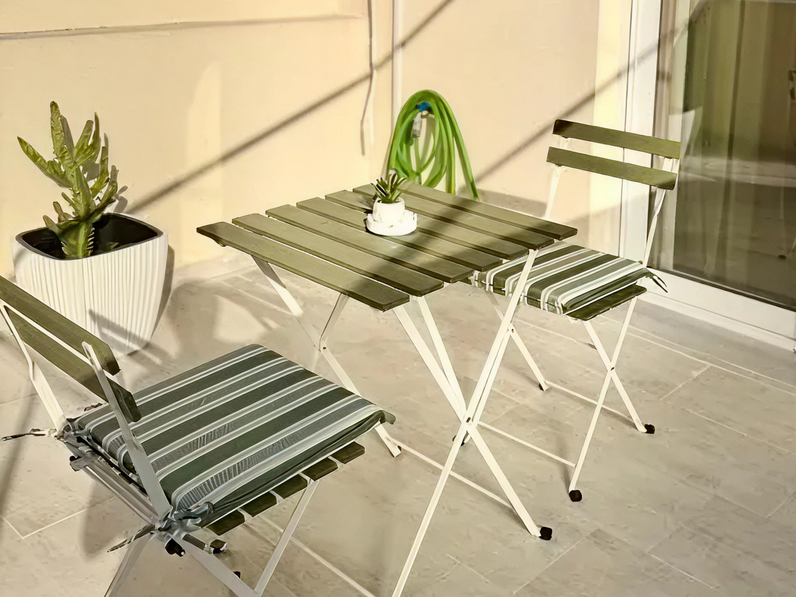 All Season - Winter Studio 8 Argo Rentals - All Season - Winter - Balcony